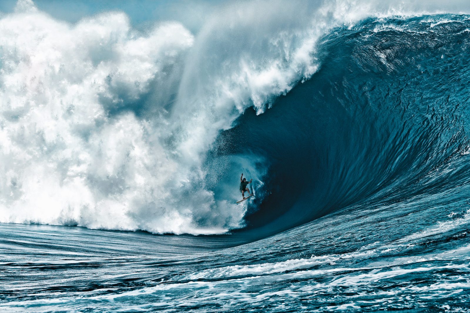 Teahupo’o. The World’s Scariest, Biggest Waves And Surf Spots