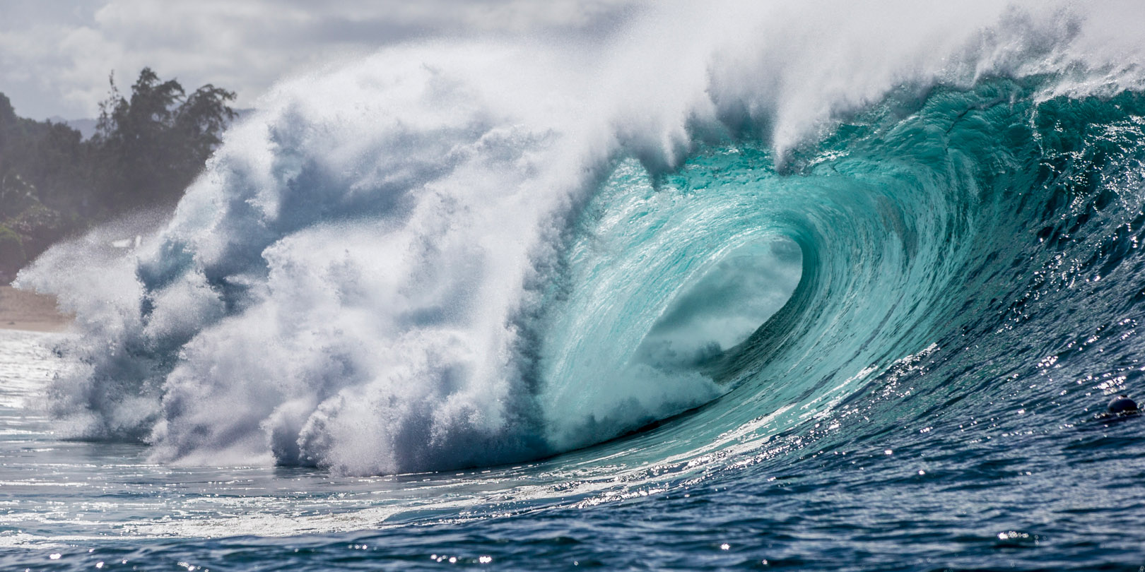 Pipeline. The World’s Scariest, Biggest Waves And Surf Spots