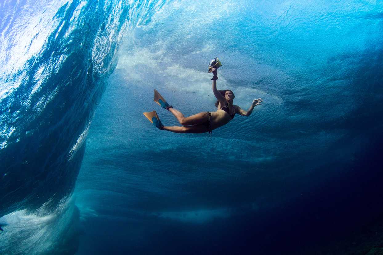 SurfSista Meets: Lucia Griggi, Surf Photographer