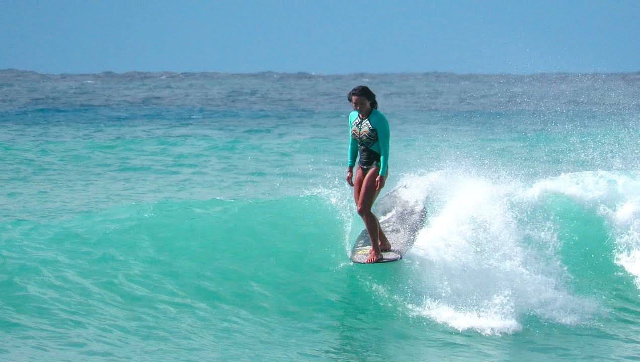 Queens, Hawaii. 12 of the Best Longboarding Waves For Surfers